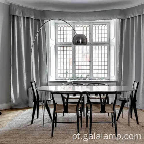 Lâmpada de chão de arco contemporâneo chique